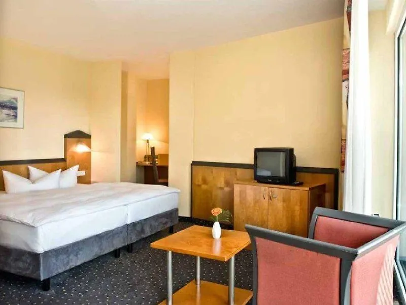 Victor'S Residenz-Hotel Berlin Tegel 3*,  Germany