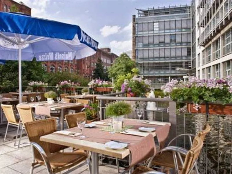 Victor'S Residenz-Hotel Berlin Tegel