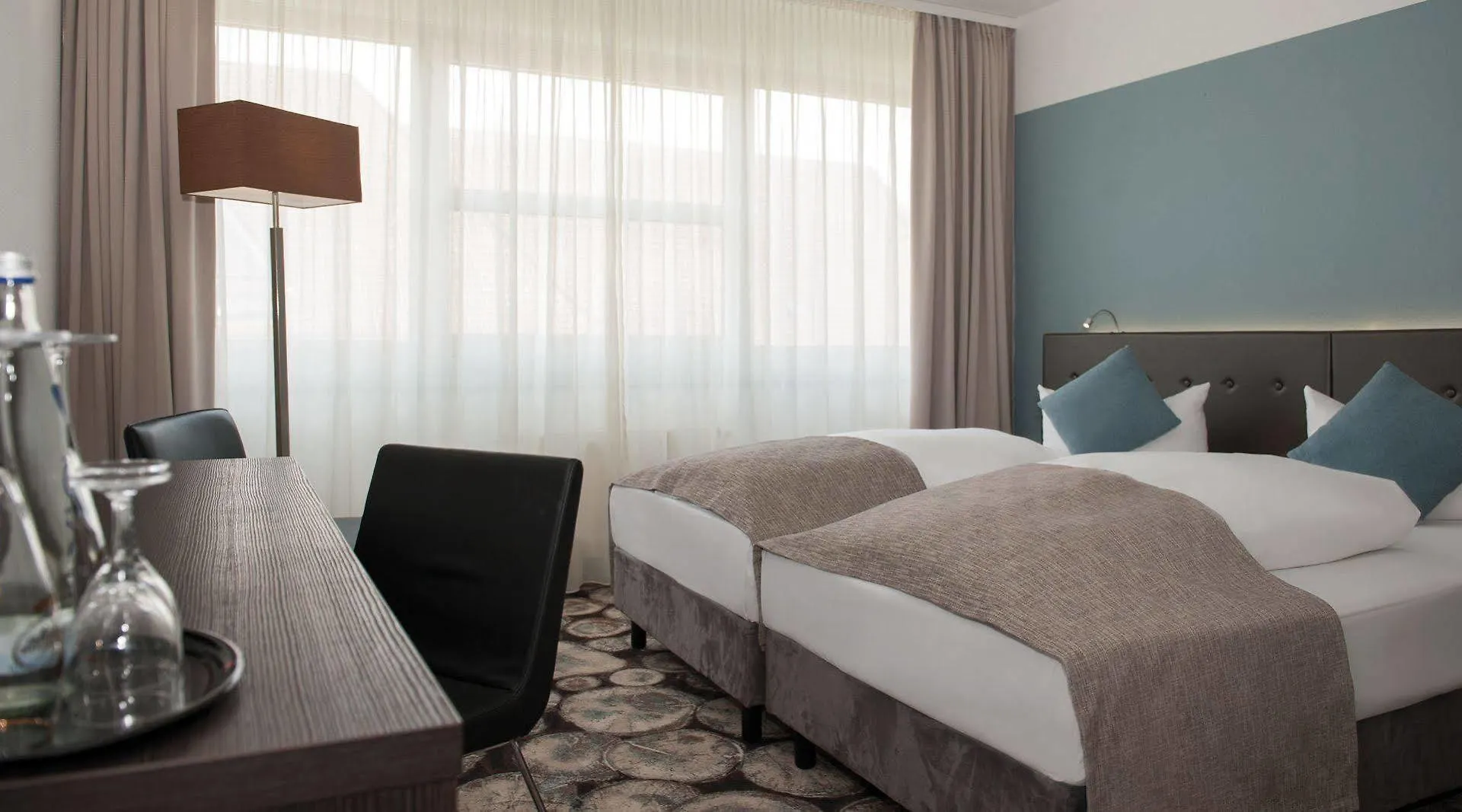 Victor'S Residenz-Hotel Berlin Tegel Germany